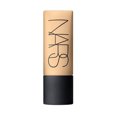 Soft Matte Complete Foundation, NARS Novit&agrave;
