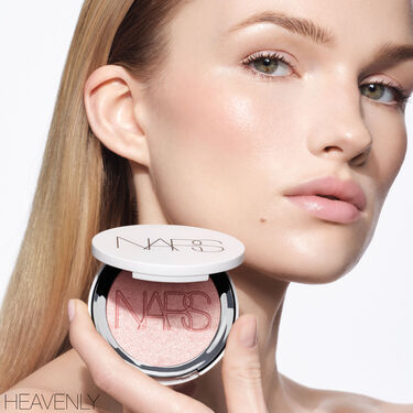 LIGHT REFLECTING&trade; LUMINIZING POWDER REFILL, NARS Viso