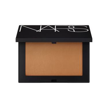 Cipria compatta Light Reflecting, NARS Makeup