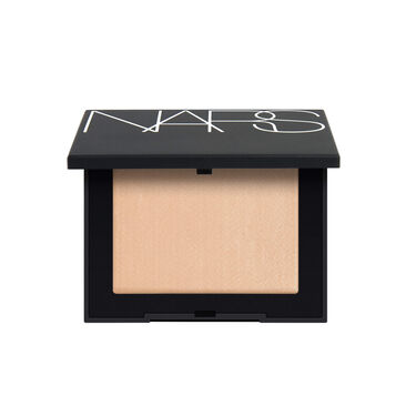 Cipria compatta Light Reflecting, NARS Ciprie