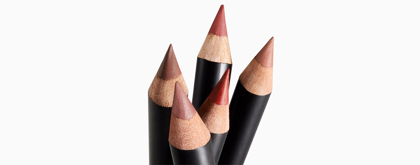 LIP LINER