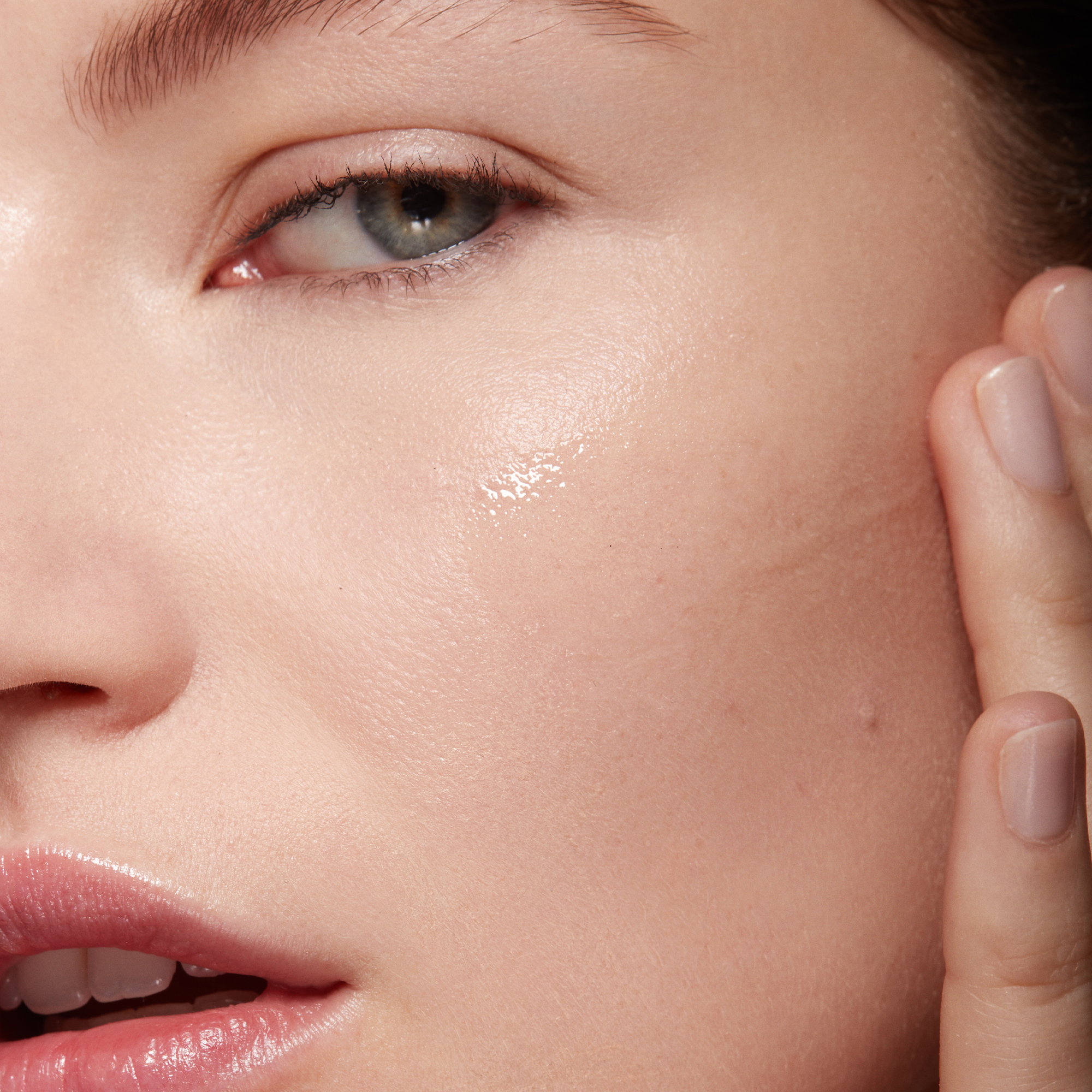 LIGHT REFLECTING FIRMING SERUM, NARS Trattamenti LIGHT REFLECTING FIRMING SERUM, NARS Trattamenti