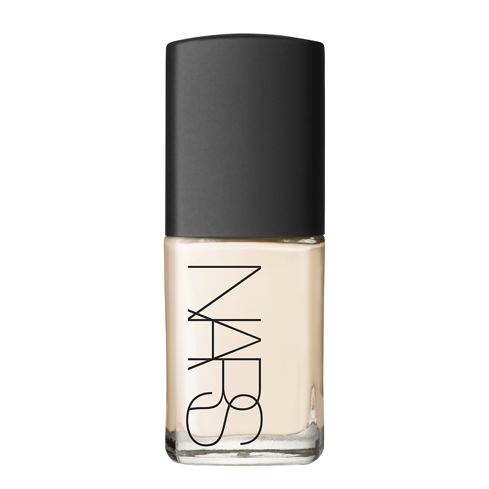 Sheer Glow Foundation, NARS Fondotinta